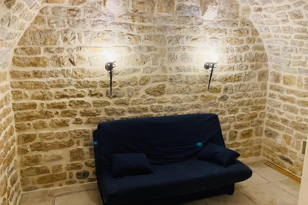 Escoutay Dans Bastide Medievale Ferienhaus *